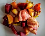 Baconbe göngyölt tepsis csirkemell minden jóval recept fázis 2 fotója