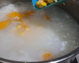 Foto langkah ke 2 dari resep Bubur Manado Simpel.