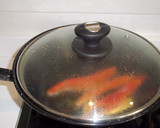Foto del paso 3 de la receta: Fideos finos con judías blancas, calamares y almejas