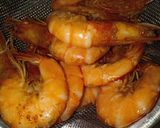 Foto langkah ke 1 dari resep Udang asam manis sederhana.