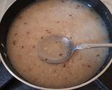 A picture of step 2 of Bread Toast With Barley Spread.