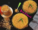A picture of step 6 of Aloo Bhujiya (Aloo Sev).