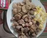 Foto langkah ke 2 dari resep Capcay kuah ati, telur, bakso.