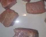 Foto del paso 5 de la receta: Bisque de Langostinos, Chirlas, Mejillones, Dorada y Atún Rojo