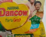 Foto langkah ke 1 dari resep Donat susu Dancow.