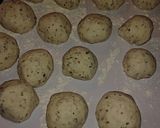 Foto del paso 7 de la receta: Pan saborizado con ajo en molde de cupcake