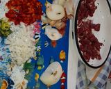 Foto del paso 1 de la receta: Revuelto con papá morrón cebolla y huevo