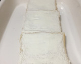 Foto del paso 2 de la receta: Pastel de salmón con surimi y huevo hilado