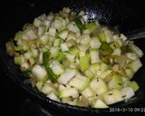 A picture of step 5 of Lauki sabzi.