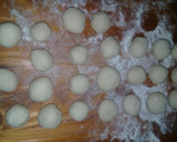 Foto del paso 3 de la receta: 🌻TORTAS FRITAS 🌻 con aceite o grasa