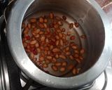 A picture of step 1 of Boiled Peanut Hummus.