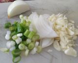 Foto langkah ke 1 dari resep Sop Kepiting Jagung.