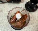 Foto del paso 2 de la receta: Espaguetis de calabacín con gambas y ajetes