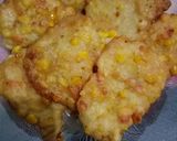 Foto langkah ke 5 dari resep Bakwan jagung ulek.