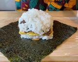 Foto del paso 6 de la receta: Sandwichi de onigiri, Onigirazu(キンパおにぎらず) / Comida japonesa