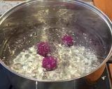 Foto langkah ke 4 dari resep Klepon buah Naga 🐉.
