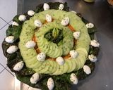Une image de l'étape 10 de Salade de concombre aux carottes râpées,laitue rouge et mozzarella di buffala.