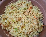 Foto langkah ke 3 dari resep BBM Say.. (Bola-Bola Mie Sayur) 😍.