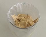 A picture of step 5 of Coffee butter buns.
