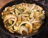 Une image de l'étape 10 de Fenouils et courgette aux saucisses allemandes et épices.