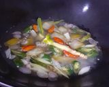Foto langkah ke 2 dari resep Ikan Kuah Asam / Asang (Manado Cuisine).