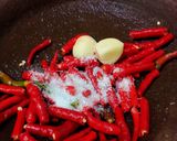 Foto langkah ke 3 dari resep Belut Geprek Sambal Bawang.