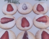 Foto del paso 4 de la receta: Galletitas y Tartitas Con Frutillas