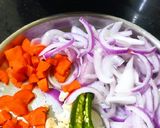 A picture of step 1 of Paneer Pulao.