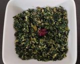 A picture of step 4 of Kerala style Palak thoran.