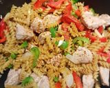 Foto del paso 1 de la receta: Pastas con cerdo y verduras