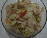 Foto langkah ke 3 dari resep Tumis Sawi Bakso Pedas.