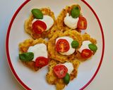 Placuszki wytrawne z mozzarellą krok przepisu 1 zdjęcie