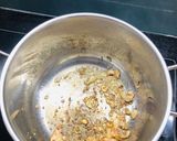 Hình bước làm 2 của món Bánh canh hải sản