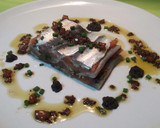 Foto del paso 9 de la receta: Milhoja de sardinas marinadas y tomate confitado