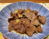 A picture of step 5 of Stir-Fried Pork Liver with Sesame Oil.