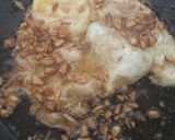 Foto langkah ke 2 dari resep Nasi Telur Viral a.k.a Nasi Telur Ceplok Kecap Asin Pontianak.