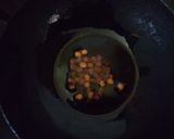 A picture of step 15 of Mysore Masala Dosa.