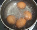 Foto langkah ke 1 dari resep Telur goreng balado.