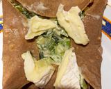 Une image de l'étape 6 de Galette sarrasin à la fondue de poireaux et au camembert.