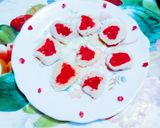 A picture of step 7 of Yummy Tasty vanilla heart cookies.