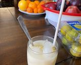 Hình bước làm 1 của món Trà sữa mật ong hoa cúc