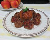 Foto del paso 5 de la receta: Hamburguesa de carne y verdura con salsa  blanca al pepino