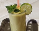 Φωτογραφία βήματος 1 της συνταγής Smoothie αβοκάντο μάνγκο