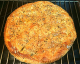 Foto del paso 7 de la receta: Empanada de chorizo, calabacín y brie