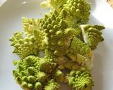 Foto del passaggio 1 della ricetta Broccolo romano al forno