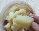 Foto langkah ke 3 dari resep Singkong rebus asin manis.