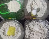 A picture of step 4 of Khasta Dry Matar Kachori.