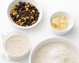 Foto del paso 1 de la receta Panecillos esponjosos