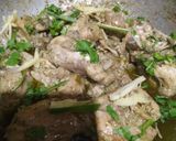 A picture of step 8 of Haryali chicken khrdai.