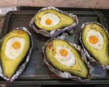 Foto langkah ke 4 dari resep Baked Avocado.